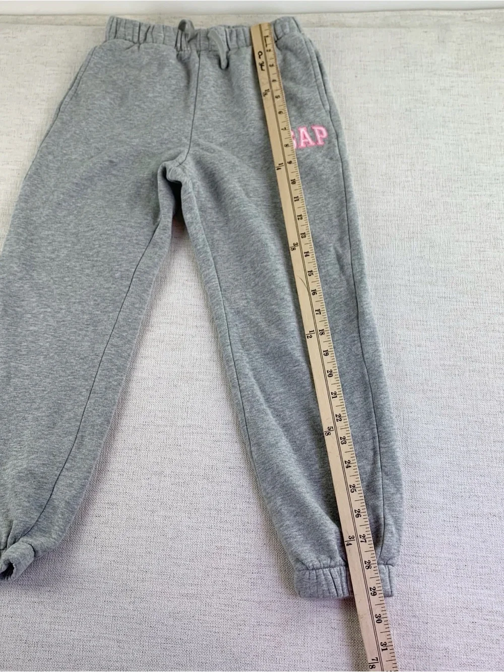 GAP girl's Sweat Joggers sweatpants with Pink Logo size M